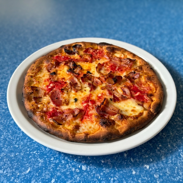 Small Amantia Pizza.